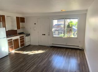 402 NW 65th St #402, Seattle, WA 98117