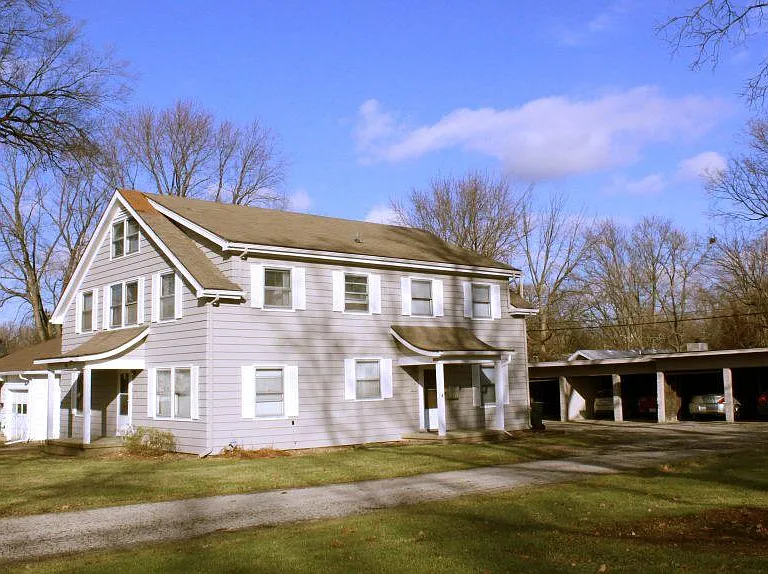 1004 S Anderson St #4 — Photo 1