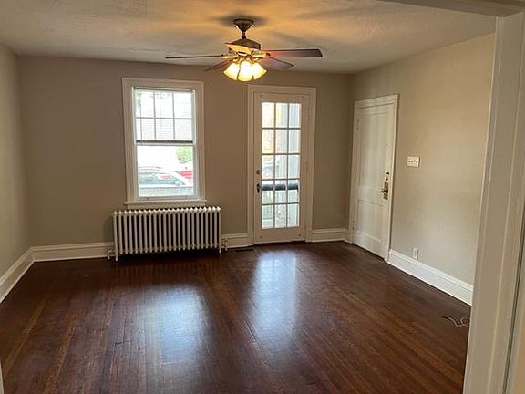 5th image of 3547 Grove Ave #B