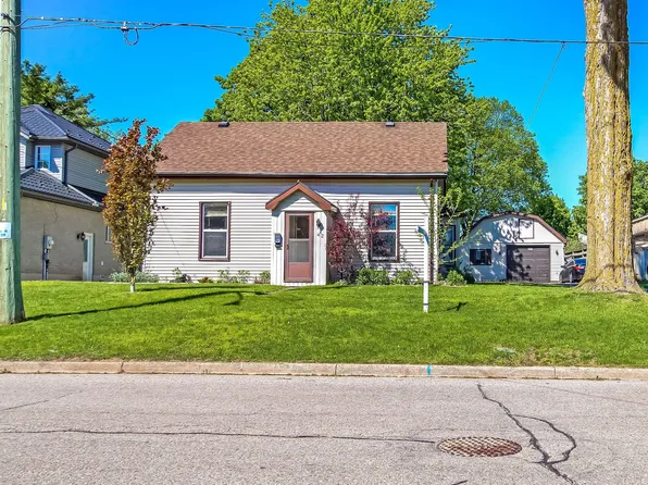 42 Maud St, Woodstock, ON N4S 3Y4