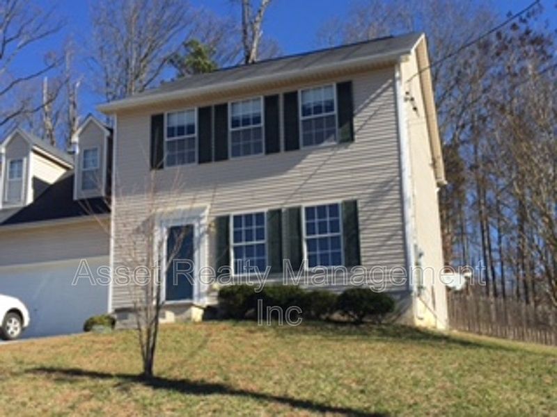 1st image of 8212 Tangle Grove Ln