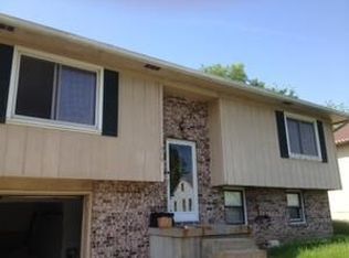 670 Clay St W, Marshall, MO 65340