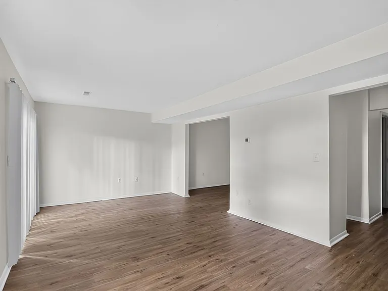 817 Bellows Ave — Photo 10