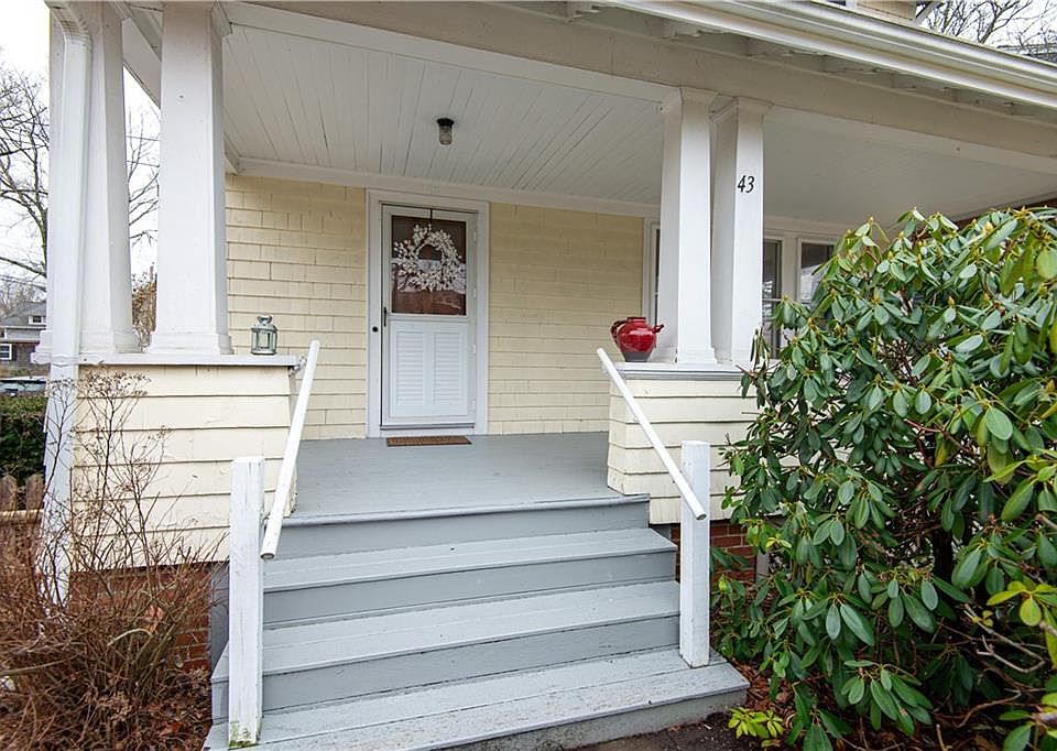 43 Lincoln Ave, Barrington, RI 02806 Zillow