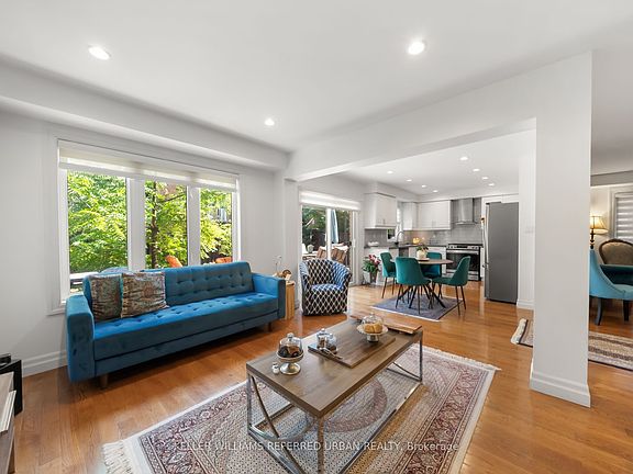 5th image of 1002 Oaktree Cres