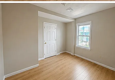 3 bed, $2,800 — Photo 4