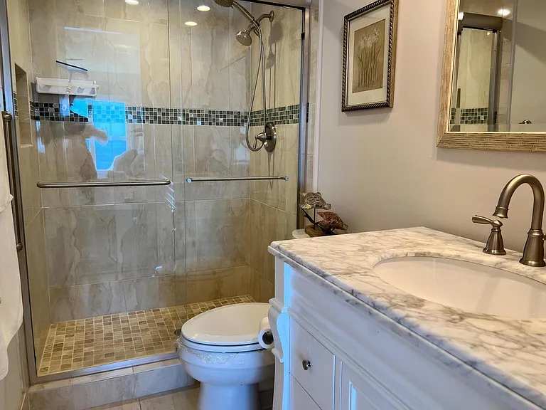 52 Yacht Club Dr #308 — Photo 16