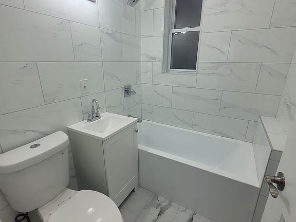 4th image of 3143 John F Kennedy Blvd APT 301