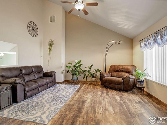 5th image of 660 Saratoga Way