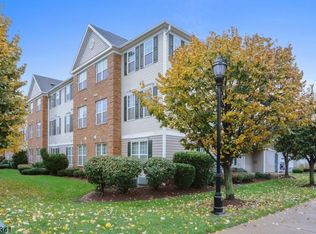 23 Tory Jack Ter, South Bound Brook, NJ 08880
