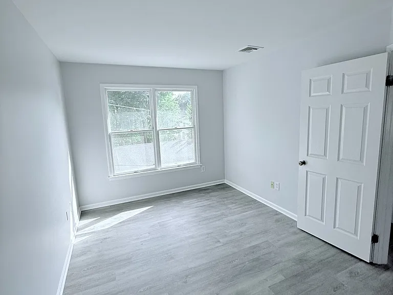 275 Circular Ave #2A — Photo 2