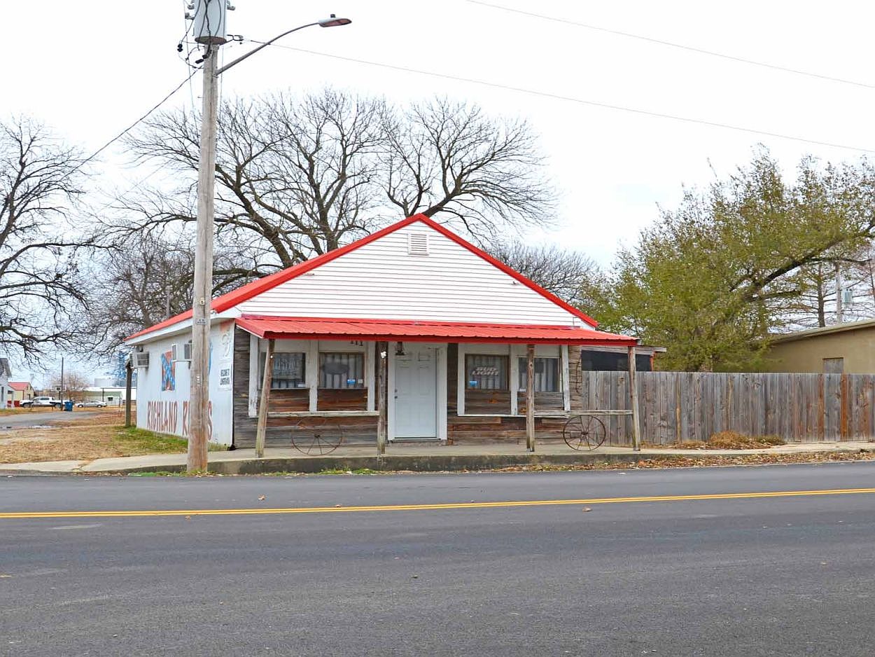 111 Cypress St, Essex, MO 63846 Zillow