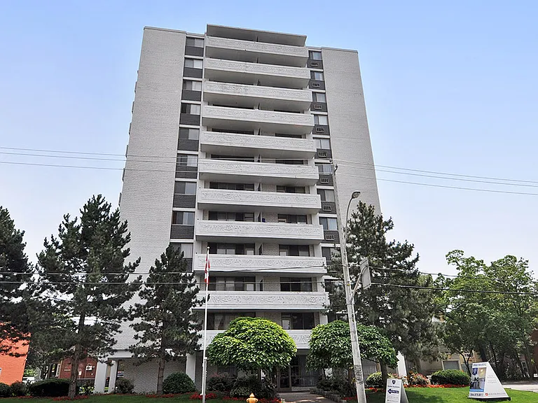 411 Eglinton Ave E #1203 — Photo 1