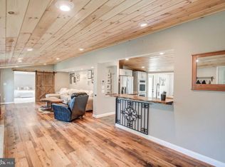 532 Fiery Run Rd, Linden, VA 22642