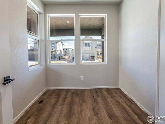 5th image of 5041 Leopold Ln