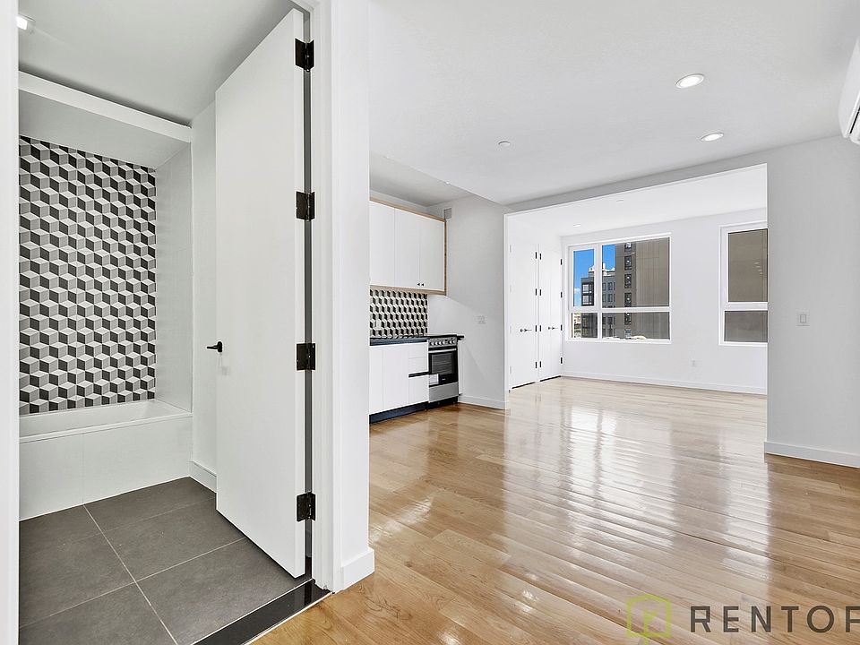 1st image of 1875 Atlantic Ave #529