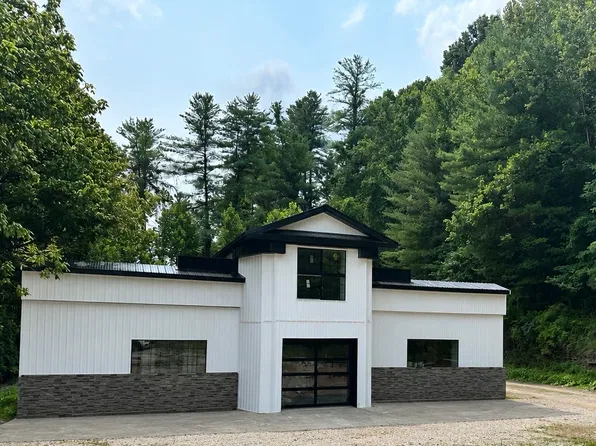 11211 State Route 588, Rio Grande, OH 45674