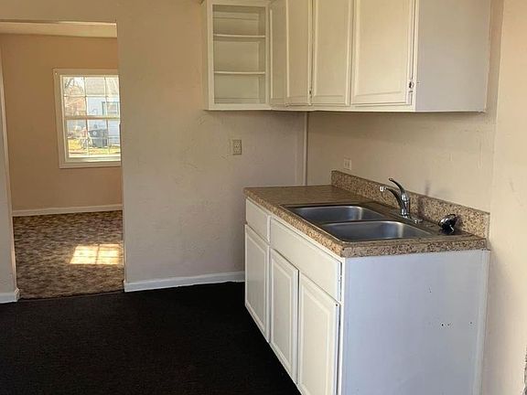 3rd image of 2423 & 2425 Negley Ct #2423