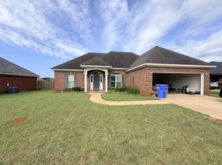 1969 Calumet Pkwy, Prattville, AL 36066