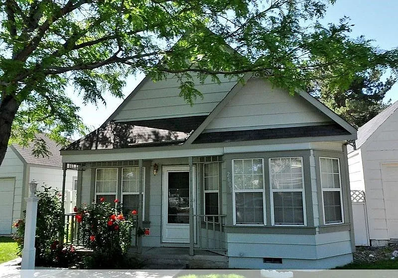 2601 Fanto Ct photo 1
