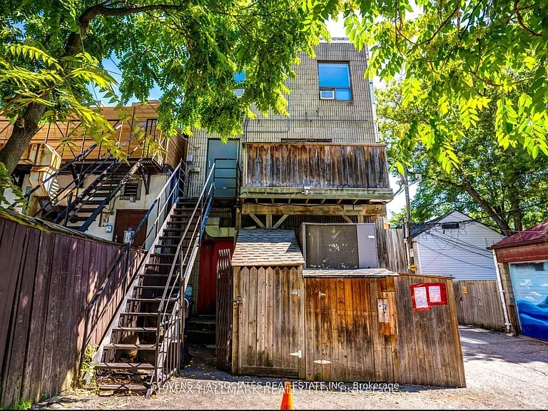 420 Parliament St #1 — Photo 24