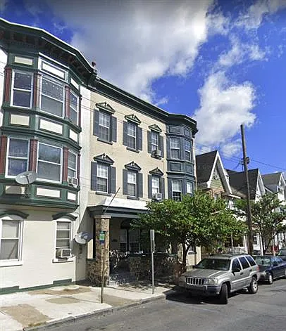 1051 Washington St #2