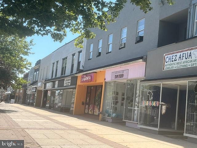 1st image of 533 E Landis Ave #C