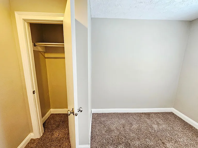 1191 Duxberry Ave — Photo 18