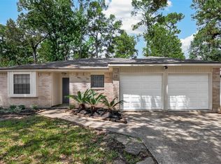 17 Capewood Ct, Spring, TX 77381