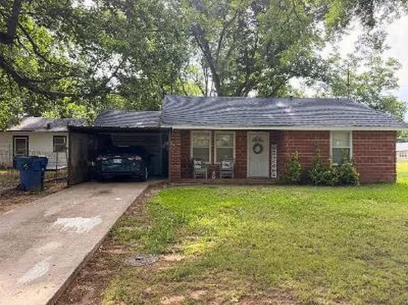 405 S Clayton Ave, Wynnewood, OK 73098