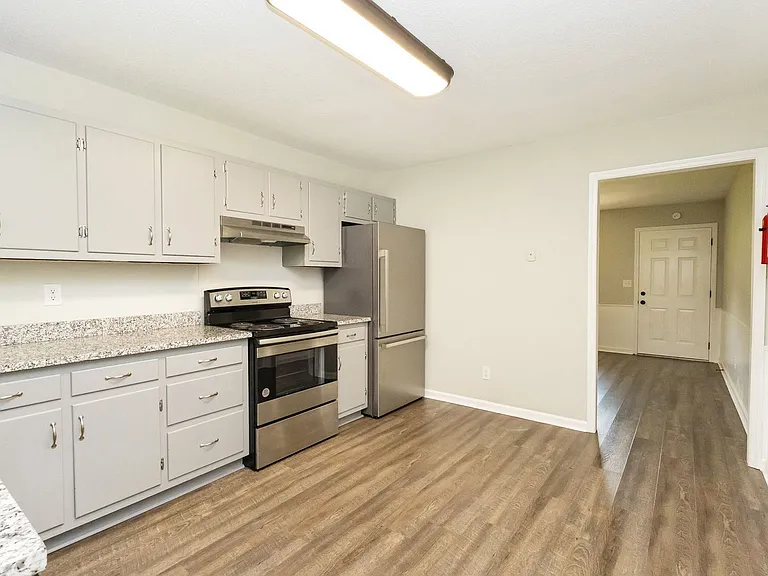1418 Baggett Rd #1438 — Photo 5
