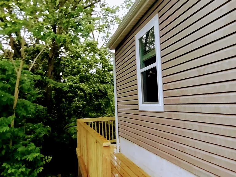 206 Central St — Photo 3