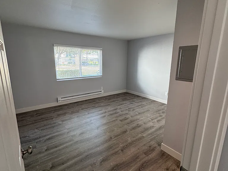 Silicon Valley Apartments — Photo 30