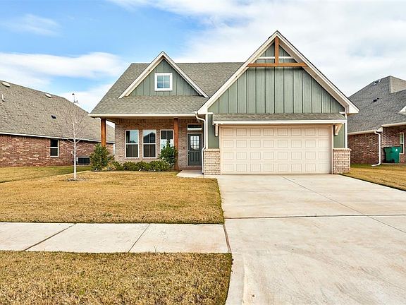 2nd image of 18424 Autumn Grove Dr