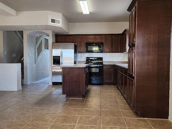 4th image of 5488 Francisco Roque Dr