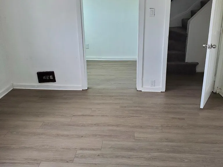 Main bedroom, showing walk-in closet or office space