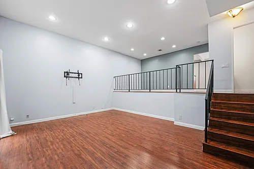 8283 Willis Ave #11 Photo 1