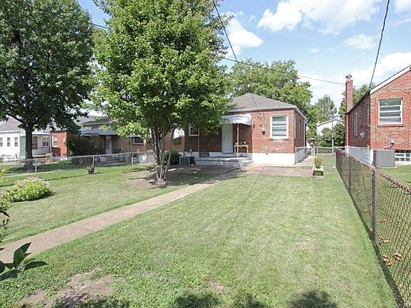 4th image of 5516 Mardel Ave