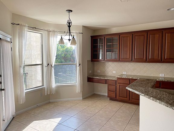 4th image of 11820 Via Grande Dr