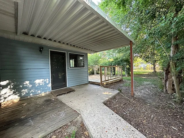 3 bed, 1576 sqft, $1,300 — Photo 2