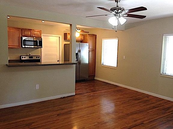 5th image of 12310 NE 12th Ct
