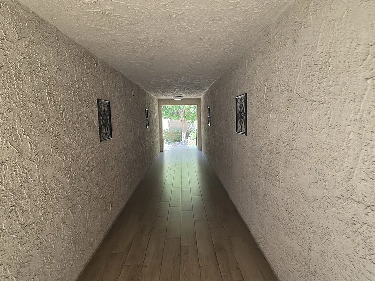 5055 Coldwater Canyon Ave #213 — Photo 39