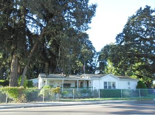 2690 Millersburg Dr NE, Albany, OR 97321