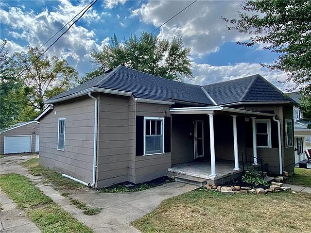 1st image of 2234 Doniphan Ave