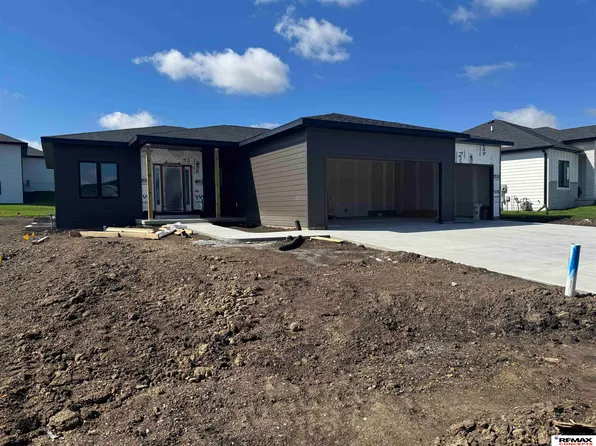 3043 Bertram St, Roca, NE 68430