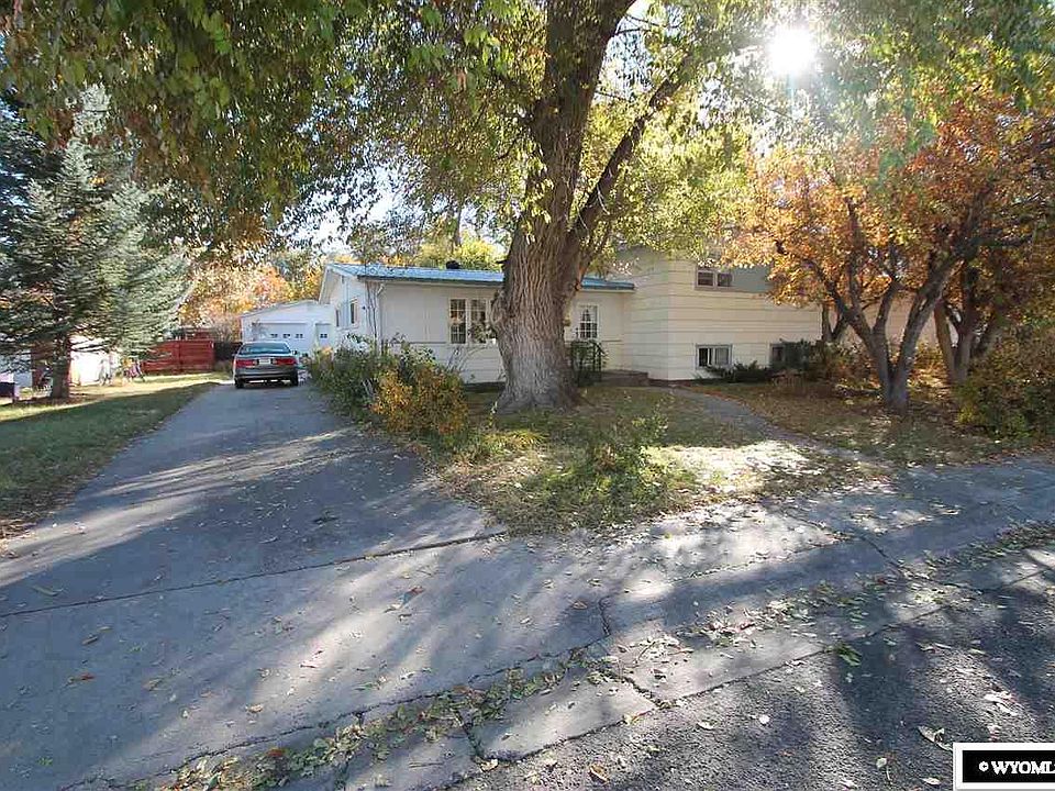 2nd image of 313 Moose Dr