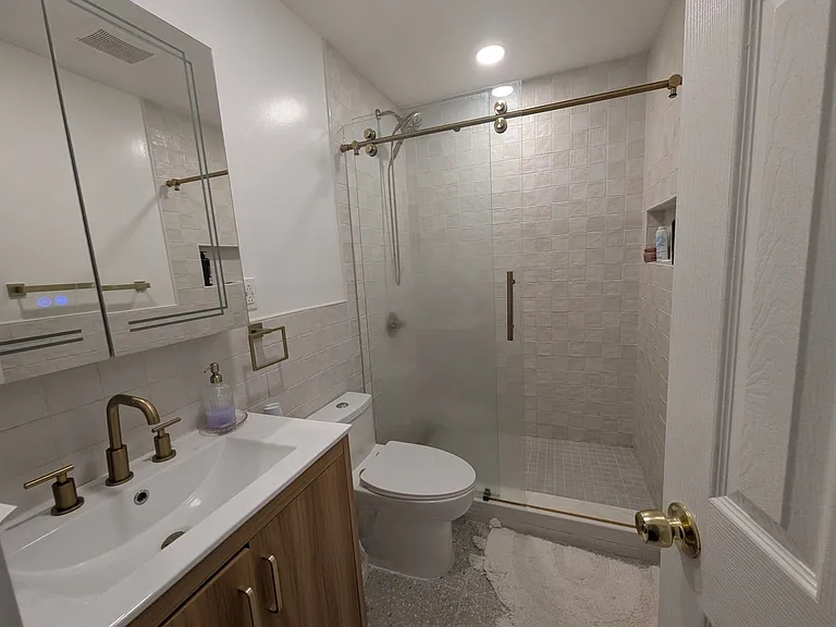 205 Sportsmans Ave — Photo 5