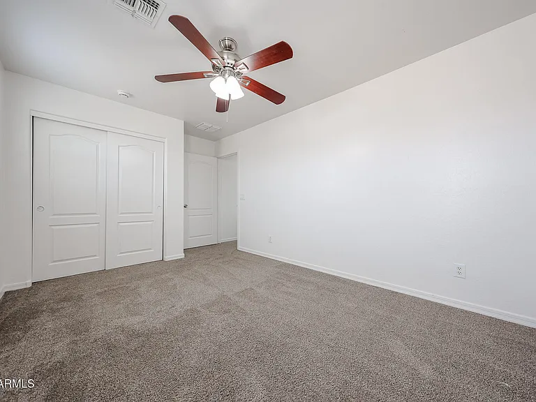 41298 W Parkhill Dr — Photo 34
