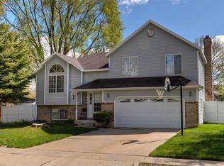 1702 N 1350 W, Clinton, UT 84015