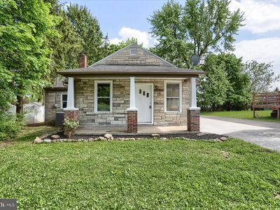 6951 Chambers Hill Rd, Harrisburg, PA, 17111